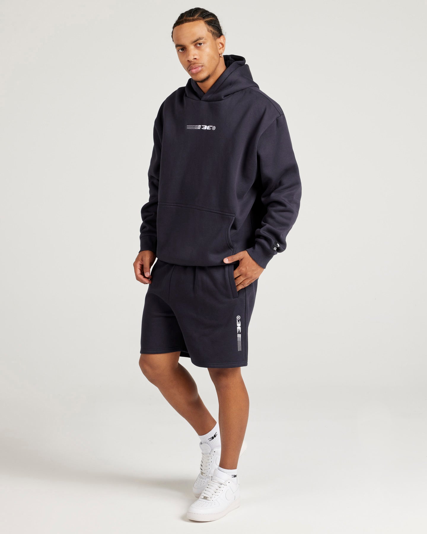 Pursuit Shorts - Navy