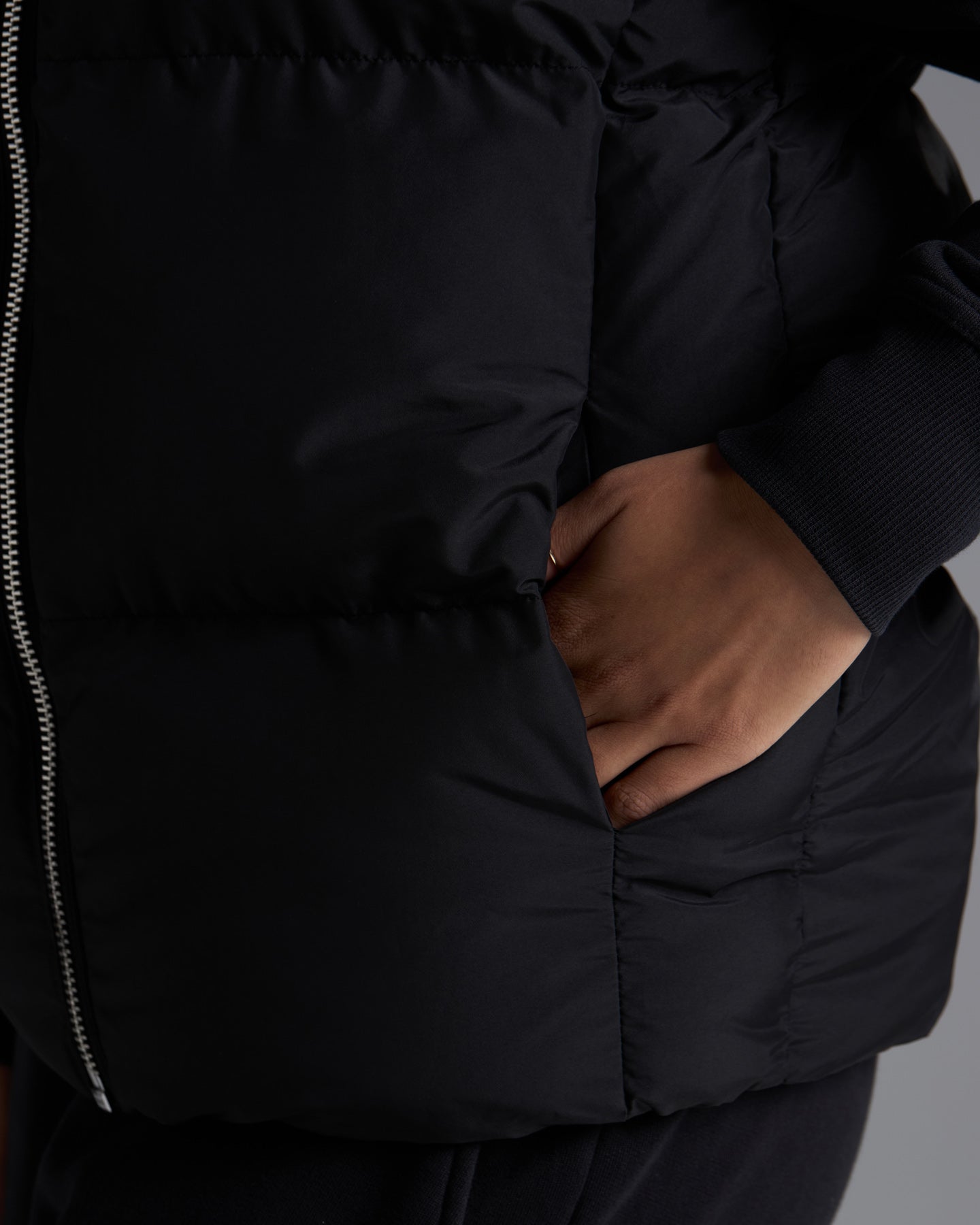 Premium Unisex Puffer Vest - Black